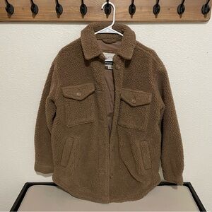 American Eagle Outfitters Tan Sherpa Jacket